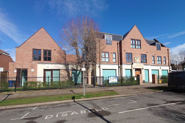 Polling station NAB: Milton Road Library