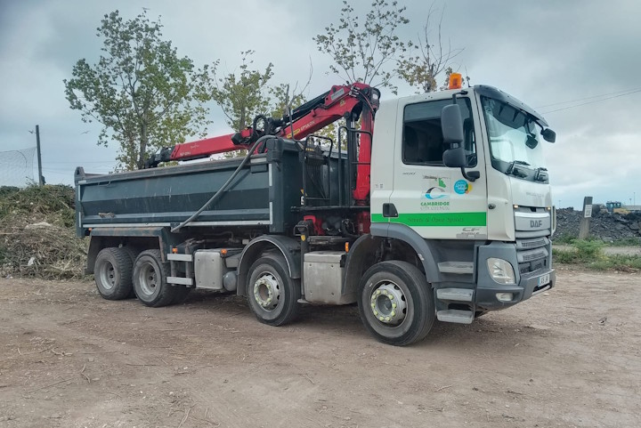Grab lorry