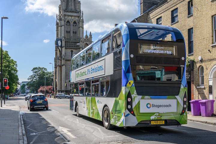 Electric bus