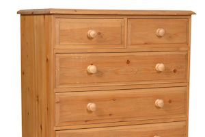 Chest of drawers